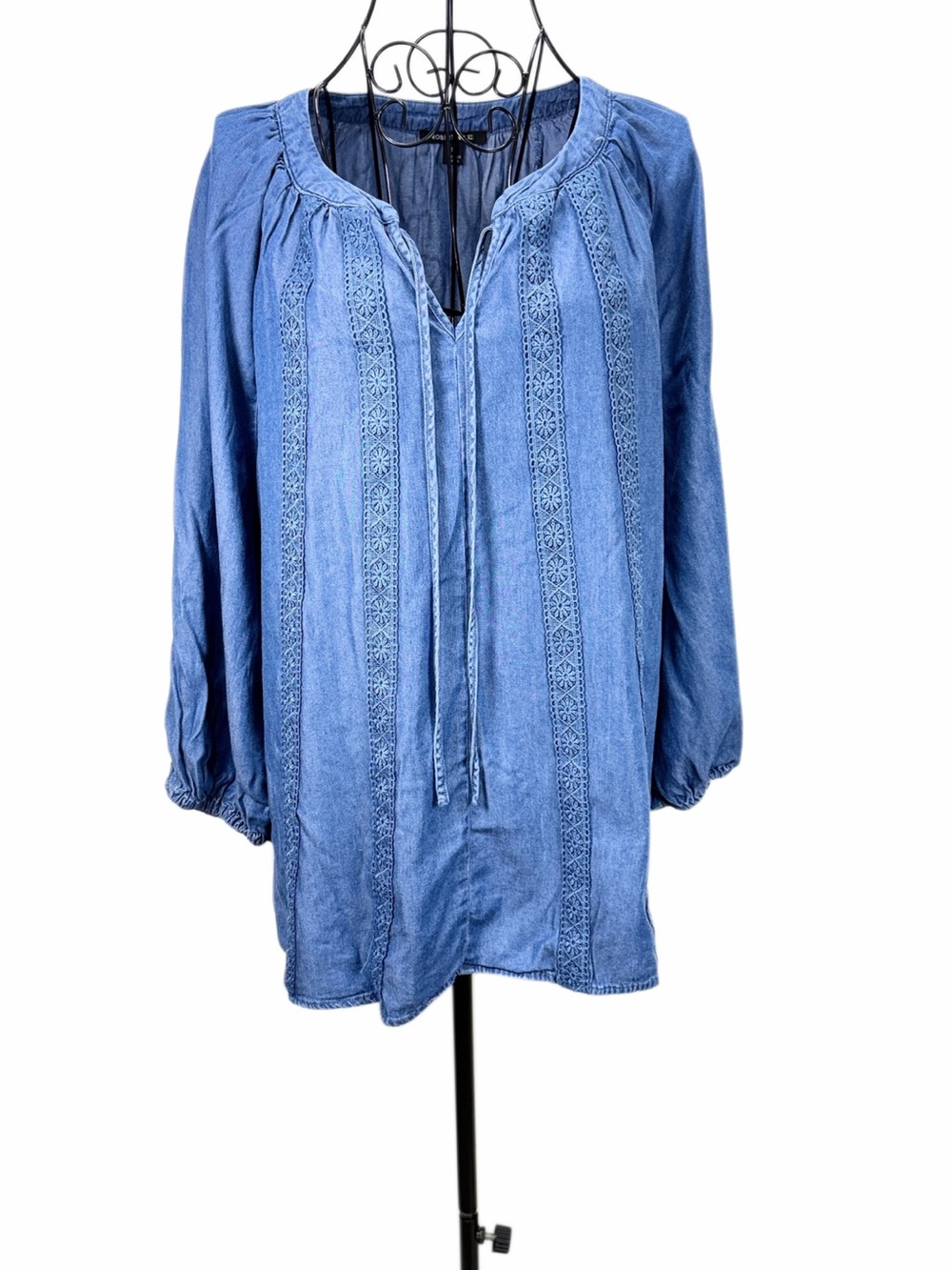 Robert Louis Blue Embroidered Peasant Tunic